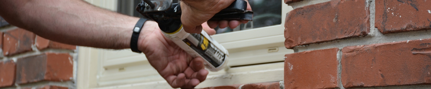 OSI Quad Max Caulking System Banner Background